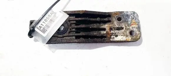Opel Insignia A Radiator mount bracket 13243026
