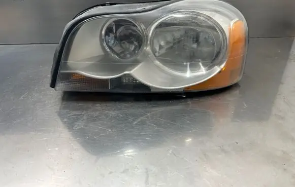 Volvo XC90 Headlight/headlamp 8620863 89007599 P28LADUSG