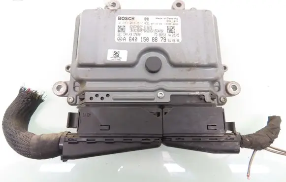 Mercedes-Benz B W245 Engine control unit/module 0281013517 A6401508879