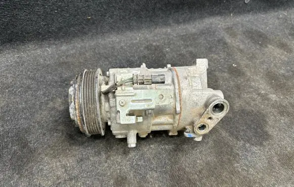 Chevrolet Camaro Air conditioning (A/C) compressor (pump) 4472502860 08T02526 6SAS14C