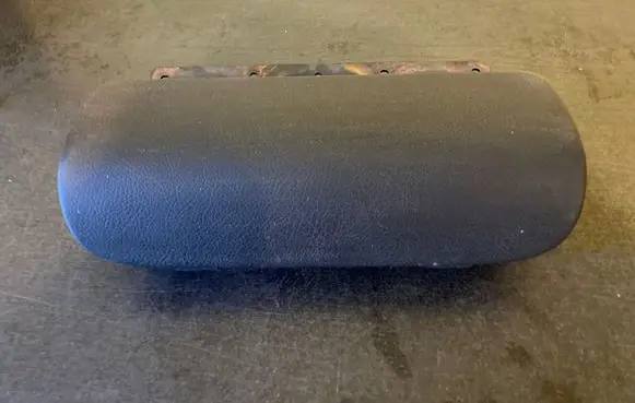Opel Frontera B Airbag cover 10460UX5000 E52898 897143216