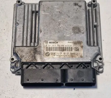 Engine ECU kit and lock set