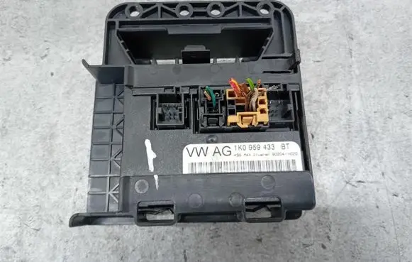 Seat Leon (1P) Comfort/convenience module 