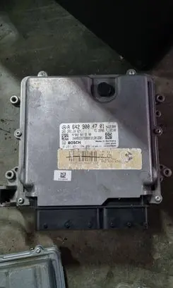 Mercedes-Benz GLE (W166 - C292) Engine control unit/module A6429004701