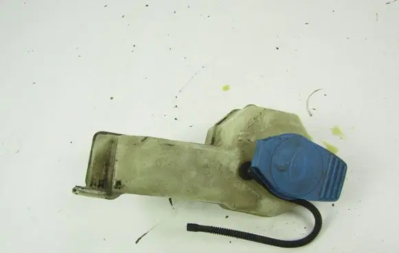 Audi A4 S4 B7 8E 8H Windshield washer fluid reservoir/tank 