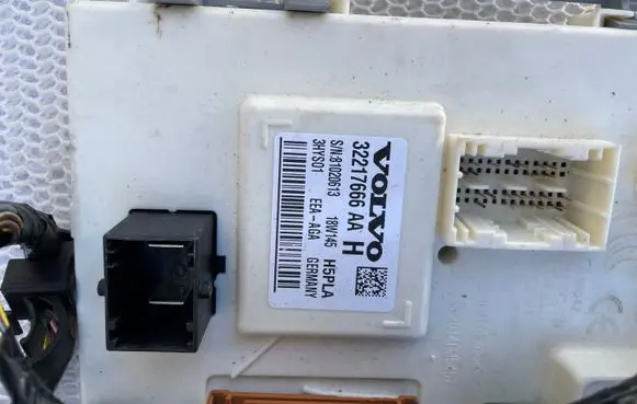 Volvo S90, V90 Other control units/modules 32217666