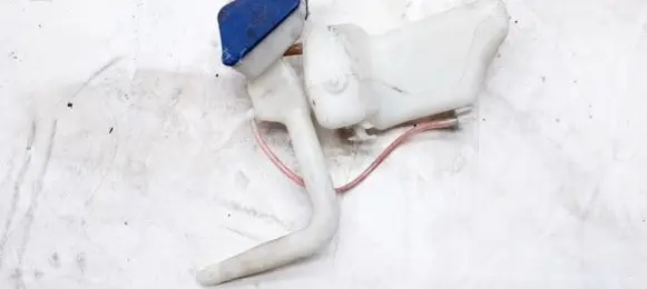 Mercedes-Benz E W211 Windshield washer fluid reservoir/tank 2118602260 21186002260