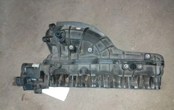 KIA Sportage Intake manifold 283812F600 283102F650