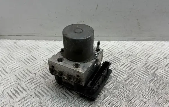 Toyota Corolla Verso AR10 ABS Pump 440500F030 0265950412