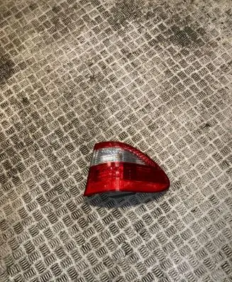 Mercedes-Benz E W211 Rear/tail lights 2118201664 A2118201664