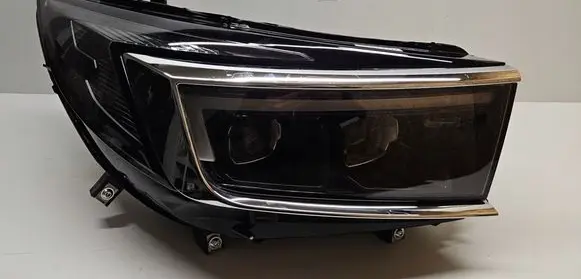 Opel Grandland X Headlight/headlamp O108