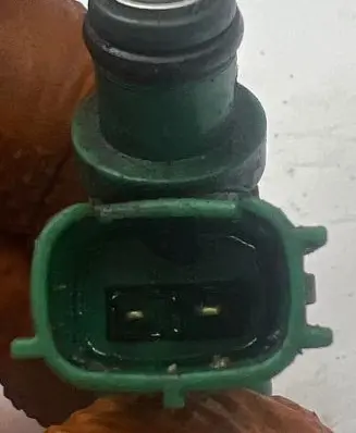 Toyota Prius (XW20) Fuel injector 2325021020