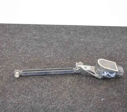 BMW 2 F22 F23 Headlight/headlamp level sensor 6860843