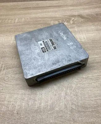 Opel Vectra B Engine control unit/module ECU 90306779