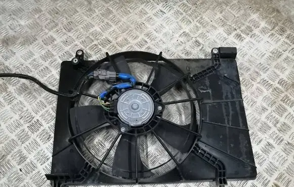 Suzuki Swift III Air conditioning (A/C) fan (condenser) 
