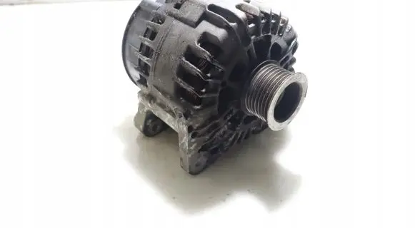 Renault Laguna III Generator/alternator 2543593A