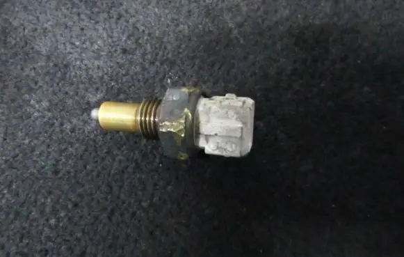 Mini One - Cooper R50 - 53 Reversing light switch sensor 