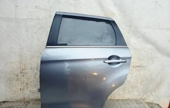Mitsubishi ASX Rear door 