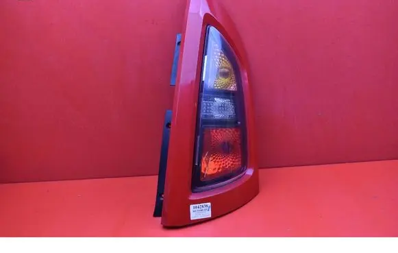 KIA Soul Rear/tail lights 92402-2K0L