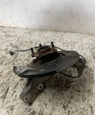 Infiniti QX60 L50 Front wheel hub