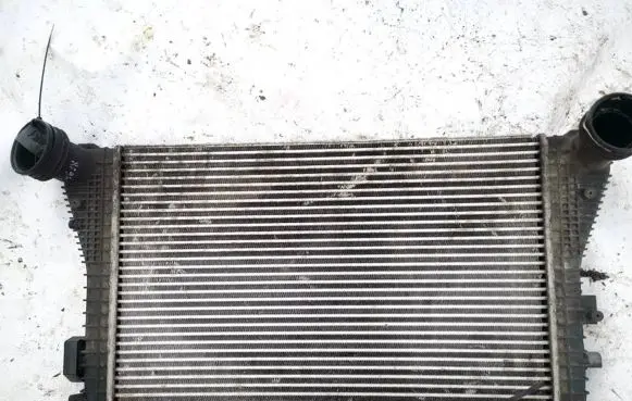 Skoda Octavia Mk2 (1Z) Intercooler radiator 1k0145803