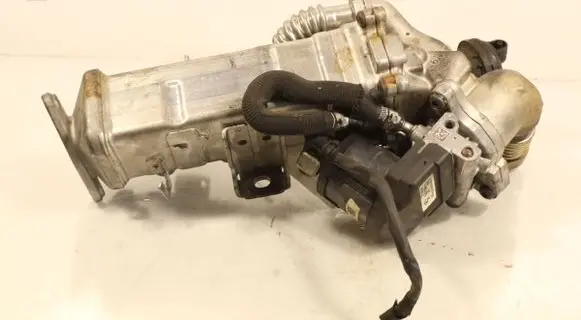 BMW 5 F10 F11 EGR valve 7810871