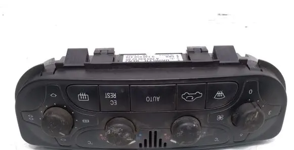 Mercedes-Benz C W203 Climate control unit A2038300285