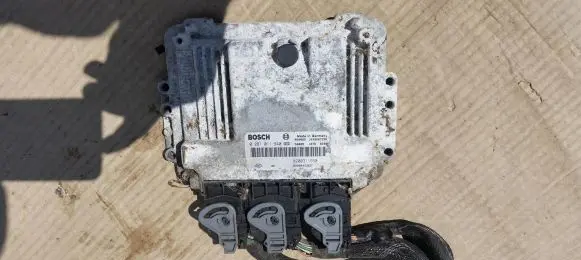 Opel Movano B Engine control unit/module ECU