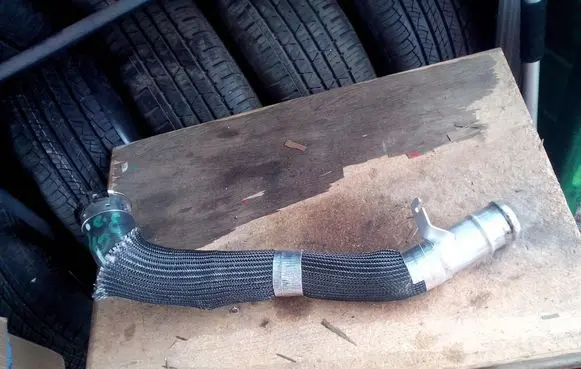 Jeep Grand Cherokee Coolant pipe/hose