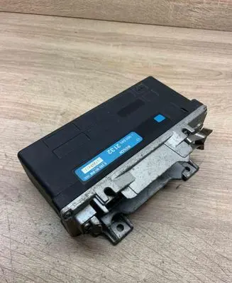 Mercedes-Benz E W124 ABS control unit/module 0055452132 0265101018