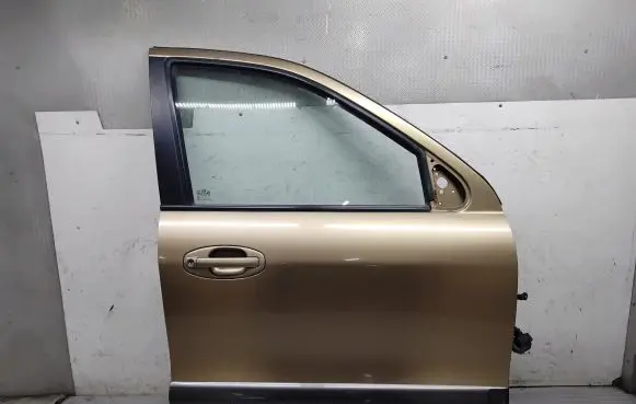 Hyundai Santa Fe Front door