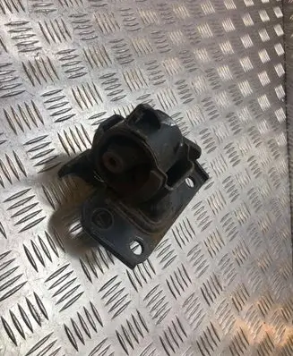Toyota Auris 150 Gearbox mount
