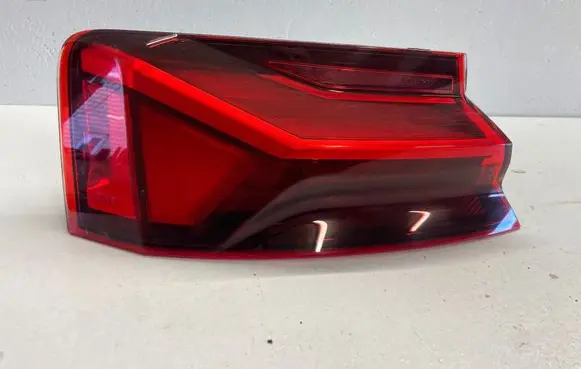 Audi A5 Rear/tail lights 8W6945091AA A046318 660005