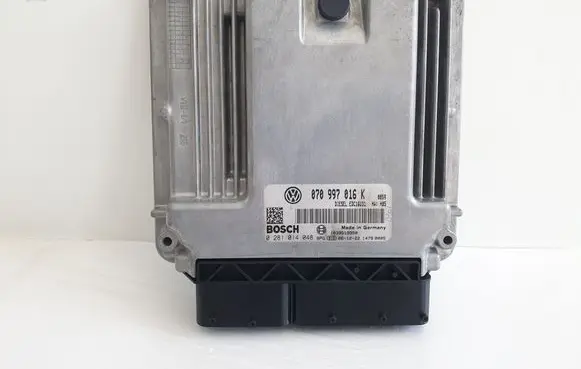 Volkswagen Transporter - Caravelle T5 Engine control unit/module 070997016K 0281014048