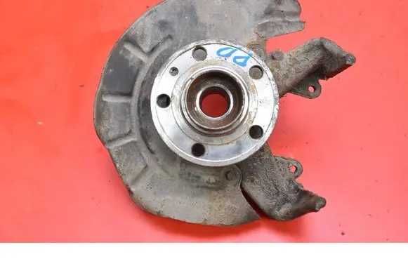 Volkswagen Fox Front wheel hub spindle knuckle