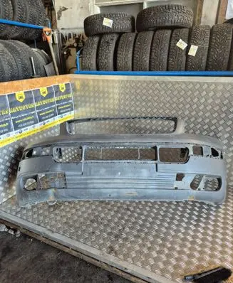 Volkswagen Transporter - Caravelle T5 Front bumper 7H0807101