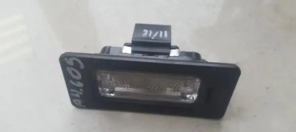 Audi A5 8T 8F Number plate light 8T0943021