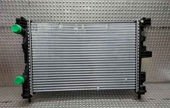 Jeep Renegade Coolant radiator 68320072AA 52045769
