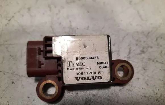 Volvo S40, V40 Airbag deployment crash/impact sensor B000383488 30617704A MRSA4