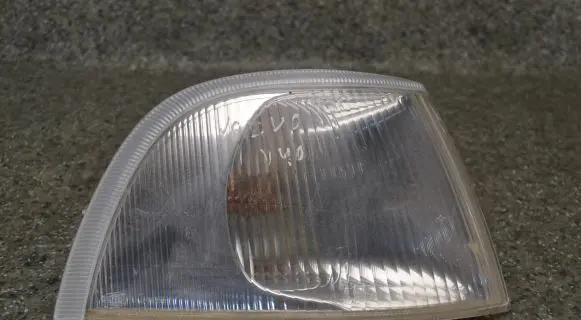 Volvo S40, V40 Front indicator light 30862524 30854654T4