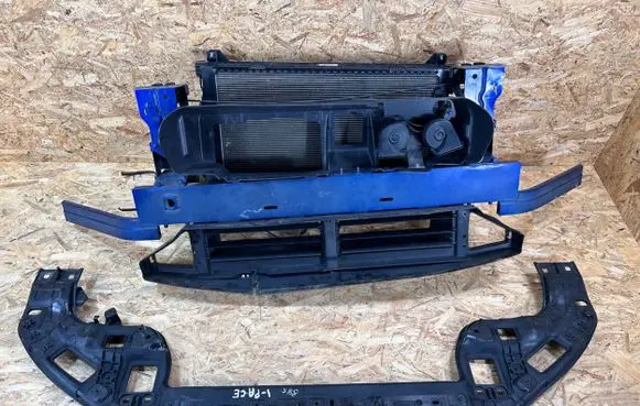Jaguar I-Pace Front piece kit 