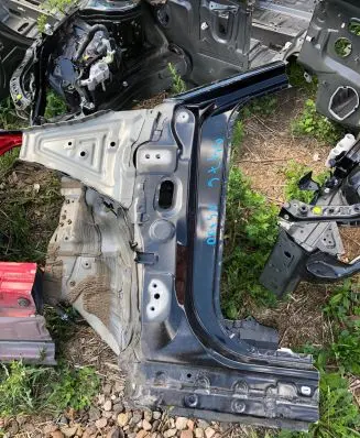 Lexus ES 300h (6th Gen) Front quarter panel 