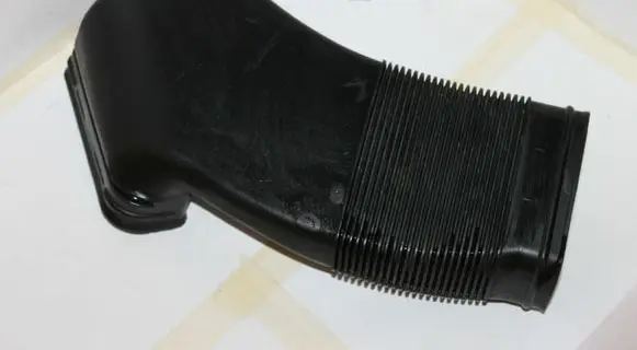 Audi A6 S6 C5 4B Air intake duct part 8D0129617E