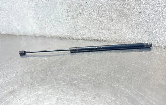 Opel Zafira A Tailgate/trunk strut/damper 90579440