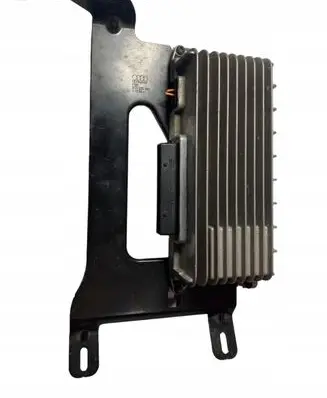Audi A5 Sound amplifier 8T0035223AD
