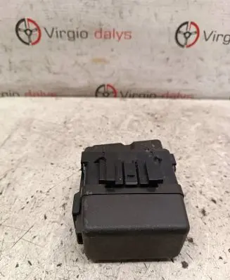 Toyota Avensis T270 Fuse box set 7191yb1