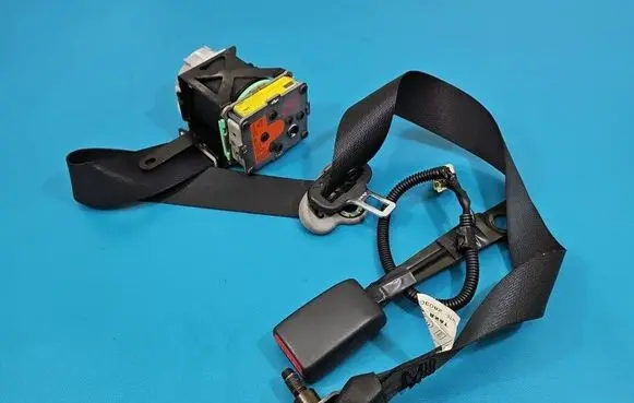 Toyota Yaris Front seatbelt 732200D160 IMPRK1576361