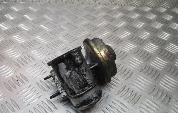 Ford Mondeo Mk III EGR valve 140A02P