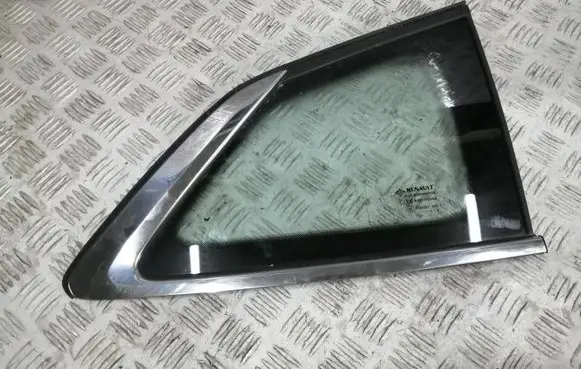 Renault Megane IV Rear side window