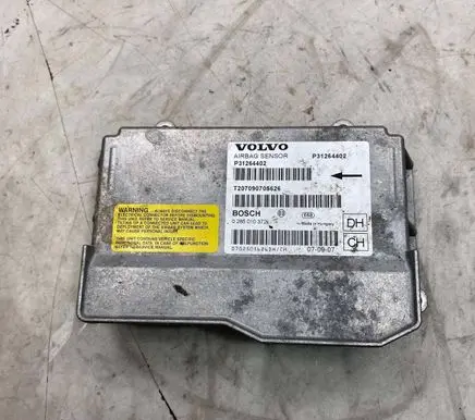 Volvo V70 Airbag control unit/module P31264402 0285010372 T207090705626